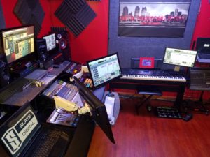 studio-piano